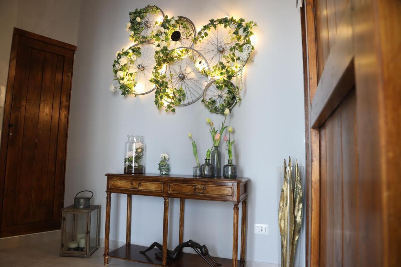 Dimora Giusti Bed & Breakfast Lecce Exterior photo